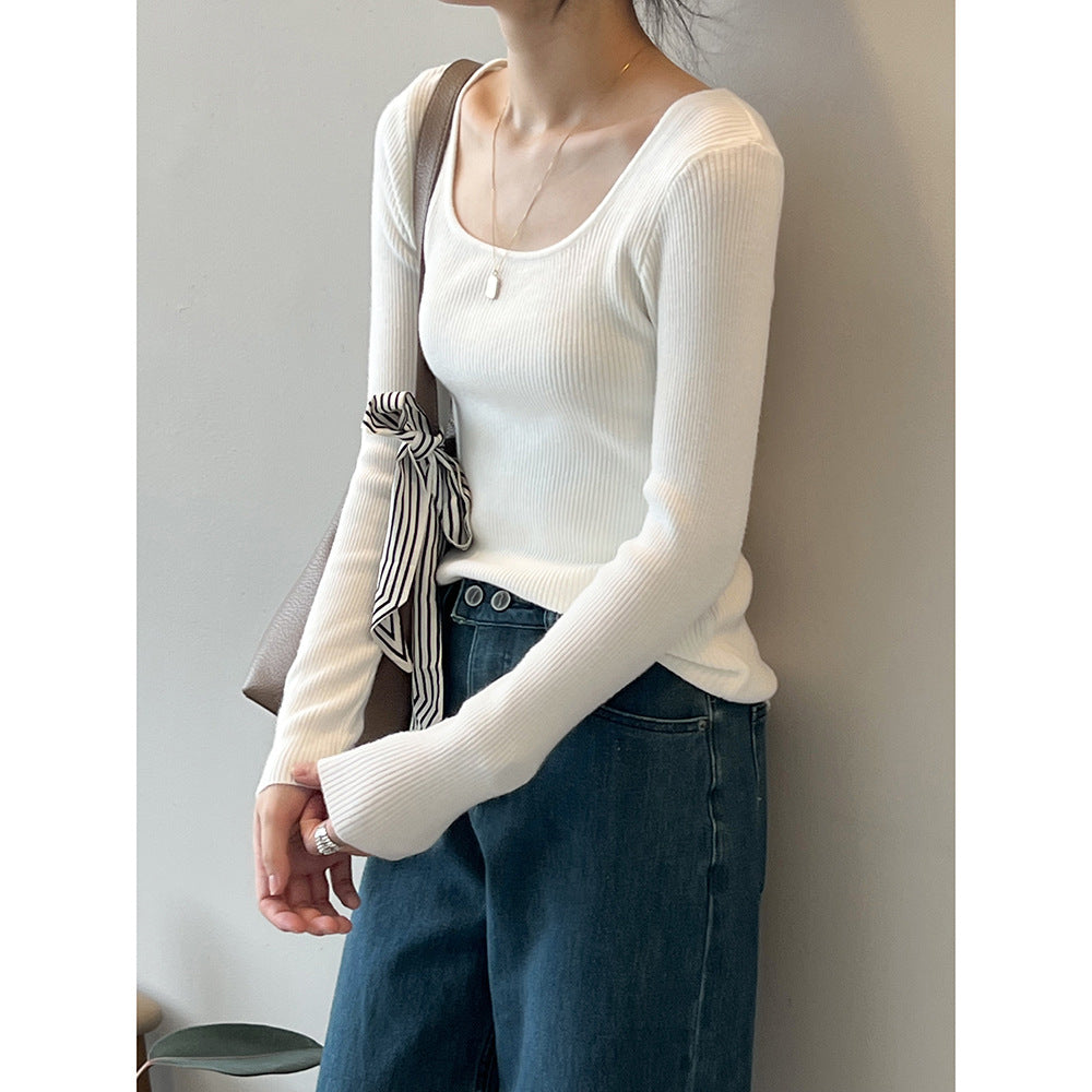 【骨格ストレート】オープンネックフィットニットトップス