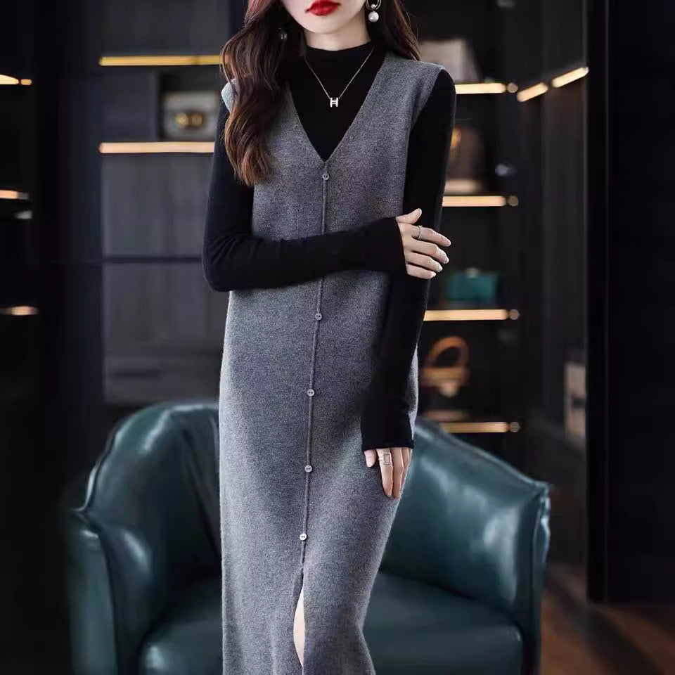 【骨格ストレート】Vネックニットベストワンピース