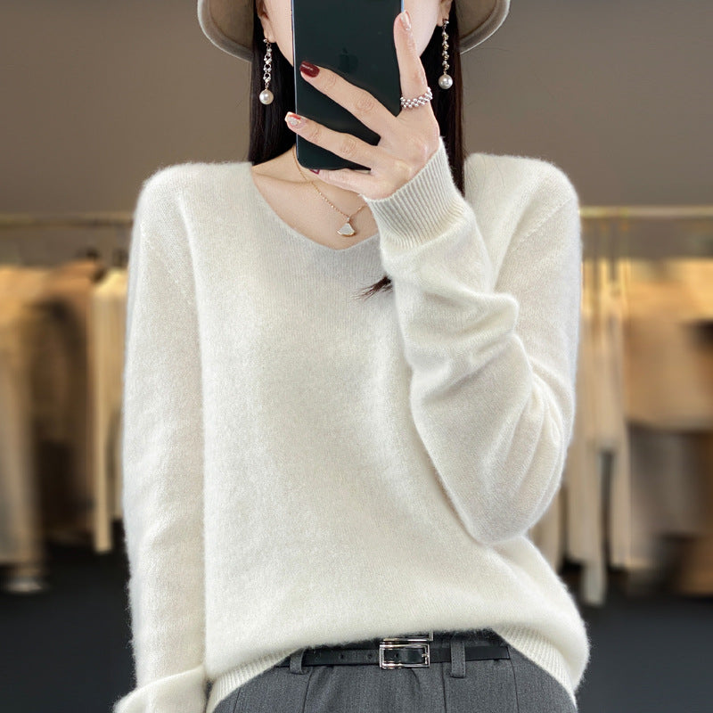 【骨格ストレート】Vネックニットトップス