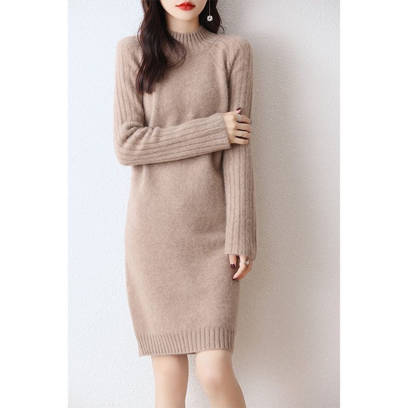 【骨格ストレート】美シルエット膝丈ニットワンピース