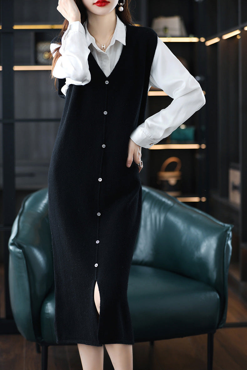 【骨格ストレート】Vネックニットベストワンピース