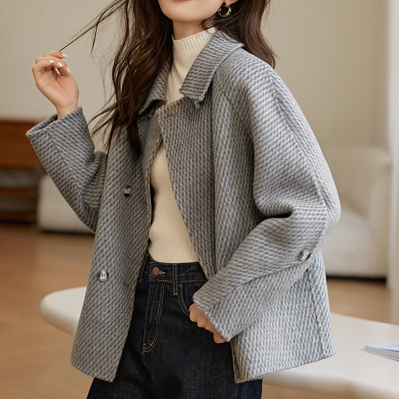 【骨格ストレート】ヘリンボーン柄ミドル丈コート